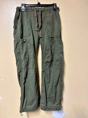 Koi Classics Lindsey 7-Pocket Cargo Scrub Pant Olive